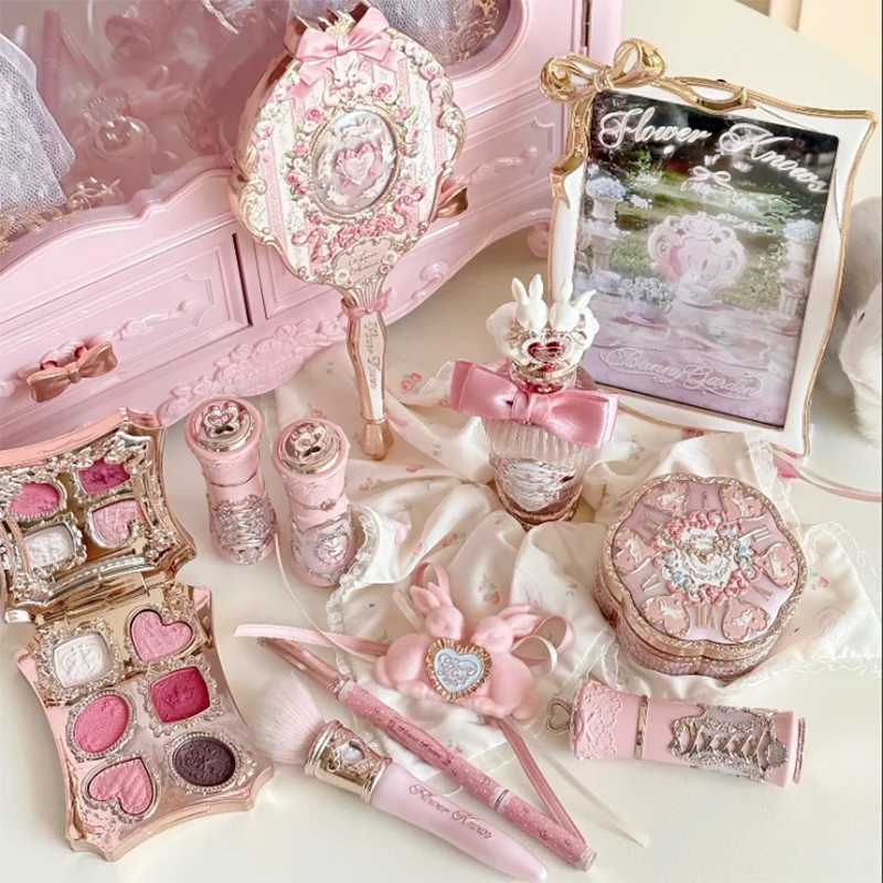 Flower Knows Shell Bunny Makeup Kit