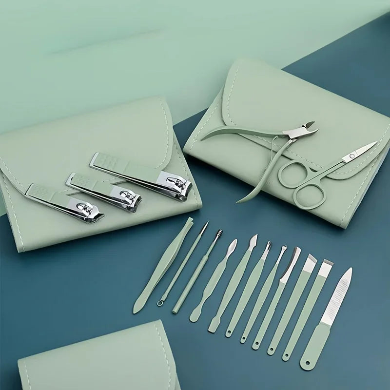 Nail Clippers & Cuticle Nipper Set
